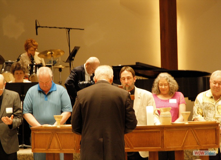 Praying before installation